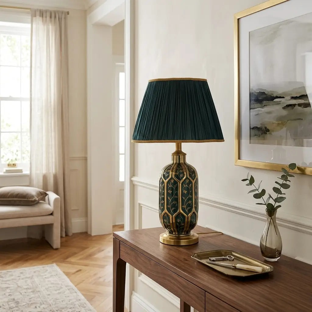 VerdeGold | Elegant Green Ceramic Table Lamp with Refined Gold Details